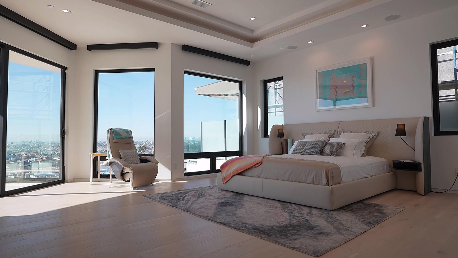 Mirror in bedroom should be kept in THIS direction to avoid clashes with life partner