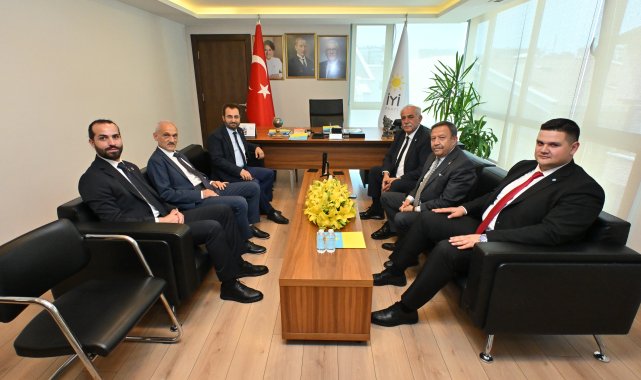 İYİ Parti, bayramlaşma programını sürdürüyor – Gündem