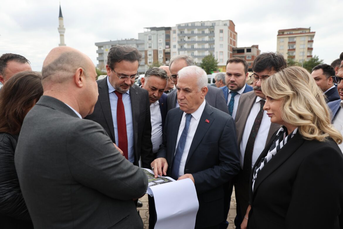 Orhangazi’deki eski terminal alanı modern bir meydana dönüştürülüyor