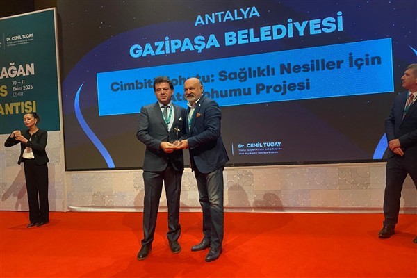 Gazipaşa Belediyesi’ne Sağlıklı Kentler Birliği’nden birincilik ödülü
