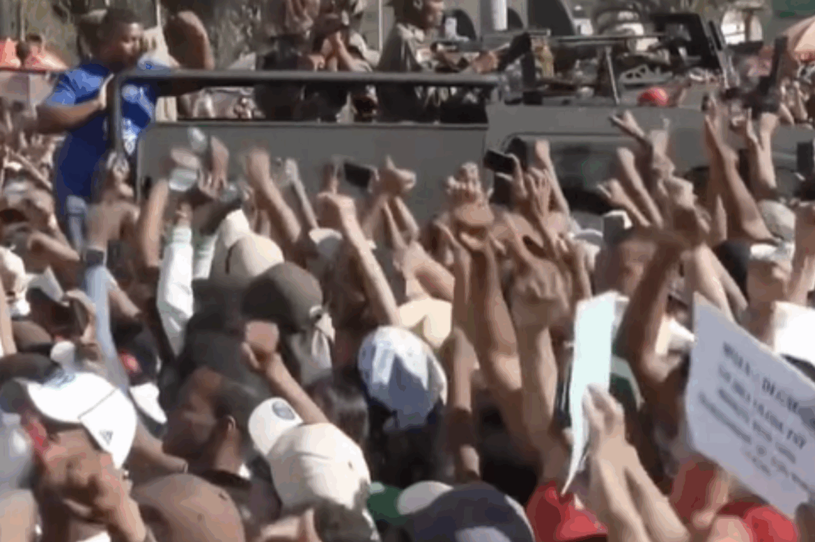 Madagaskar ordusu, iktidarı ele geçirdiğini söyledi