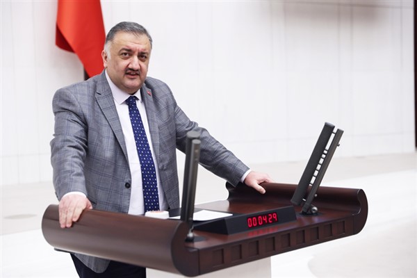 DEVA Partili Karal: Artık devlet toplu mezarlıklar için proje geliştirmeli