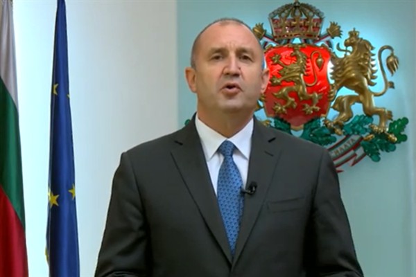 Bulgaristan Devlet Başkanı resmi görevlerinde kişisel aracını kullanmaya başlayacak