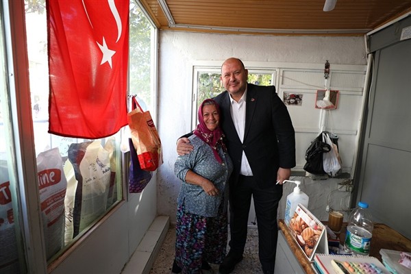 Başkan Çiçek’ten esnaf ziyareti