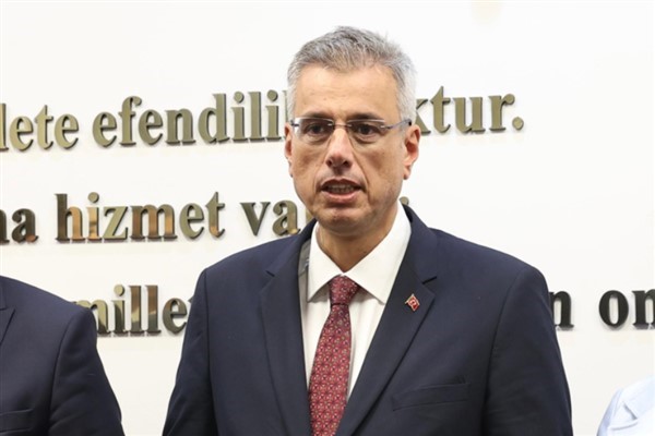 Memişoğlu: Kongre’nin sağlık camiamız için hayırlara vesile olmasını diliyorum