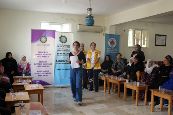 Büyükşehir’den ”Meme Kanseri Farkındalık Ayı” etkinliği