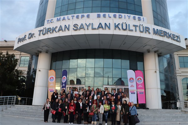 Maltepeli Sanatçılar Forumu düzenlendi