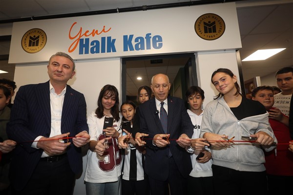 Yeni Halk Kafe, Cumhuriyet Akademisi’nde açıldı