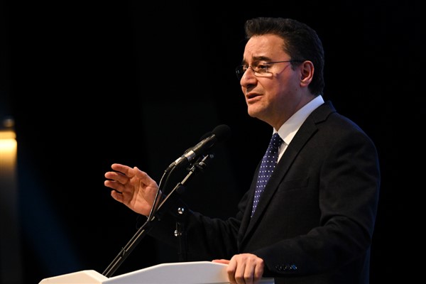 Babacan: 3 çeyrek, 200 liradan çıkmış 30 bin liraya