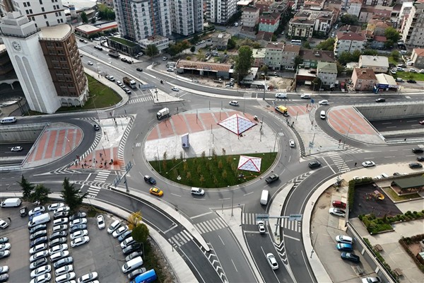 Çekmeköy Yenidoğan Kavşağı hizmete açıldı