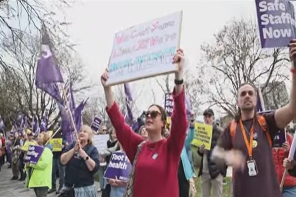 Yeni Zelanda’da 100.000 kamu çalışanı daha iyi koşullar talebiyle grevde