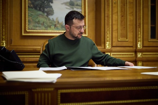 Zelenski’den bölgelerdeki güvenlik durumuna ilişkin toplantı