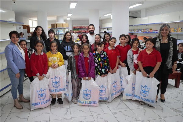 Konak’ta kız çocuklarına özel etkinlik düzenlendi