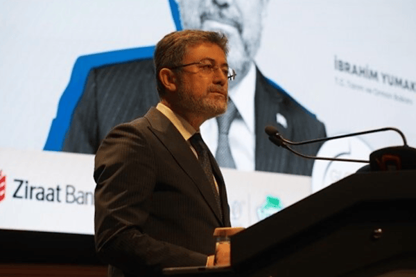 Bakan Yumaklı, Rize’de Toplu Açılış ve Temel Atma Törenine katıldı