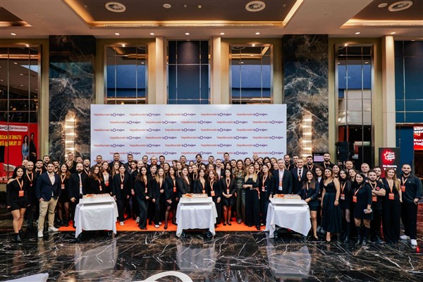 Hepsiburada, iş ortaklarıyla Efsane Kasım öncesinde bir araya geldi