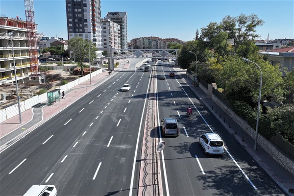 Konya Vatan Caddesi Köprülü Kavşağı yenilendi