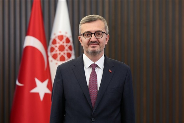 İletişim Başkanı Duran’dan A Millî Futbol Takımına tebrik mesajı