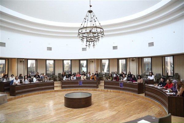 Kayapınar Belediyesi Kadın Meclisi’nin toplantısı gerçekleşti