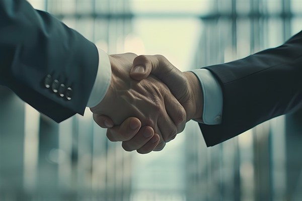 Cassis, Ürdün Dışişleri Bakanı Safadi ile bir araya geldi