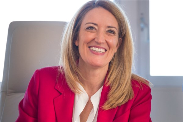 Metsola: Mısır’ın barış çabalarındaki öncü ve yapıcı rolüne değer veriyoruz