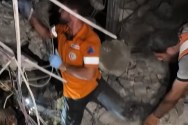 İsrail saldırılarında Gazze’de 33 kişi öldü