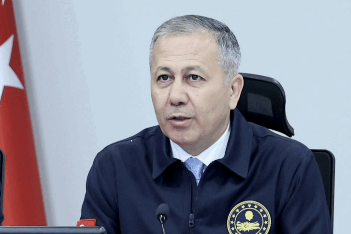 Yerlikaya’dan 29 Ekim kutlama mesajı