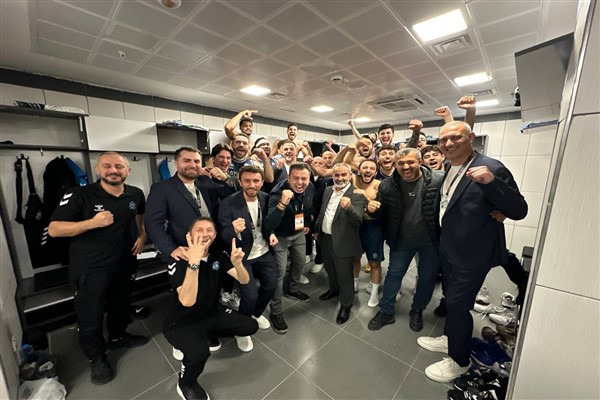 Çayırova Belediyesi Baketbol takımı deplasmandan galibiyetle döndü