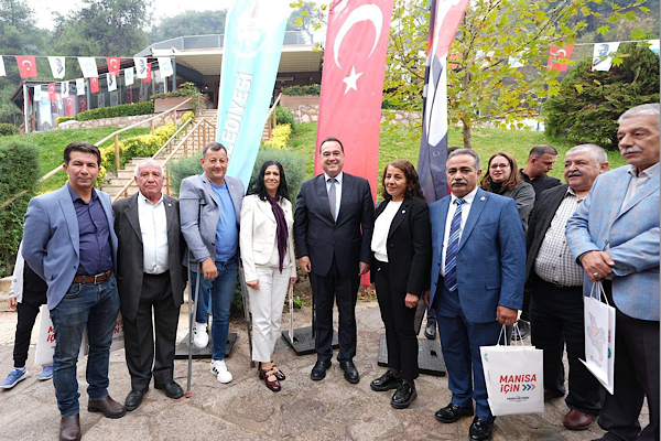 Başkan Dutlulu, muhtarlarla bir araya geldi