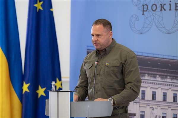 Ukrayna’nın “Çocukları Geri Getirin” inisiyatifi kapsamında 2 genç kurtarıldı