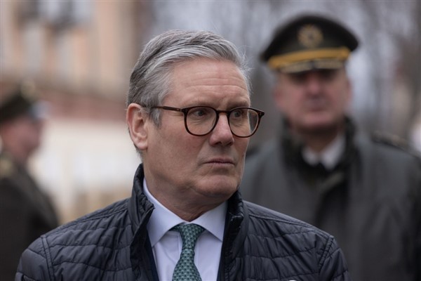 Starmer: Ülkemizdeki gençlere eşit fırsat sunmaya kararlıyım